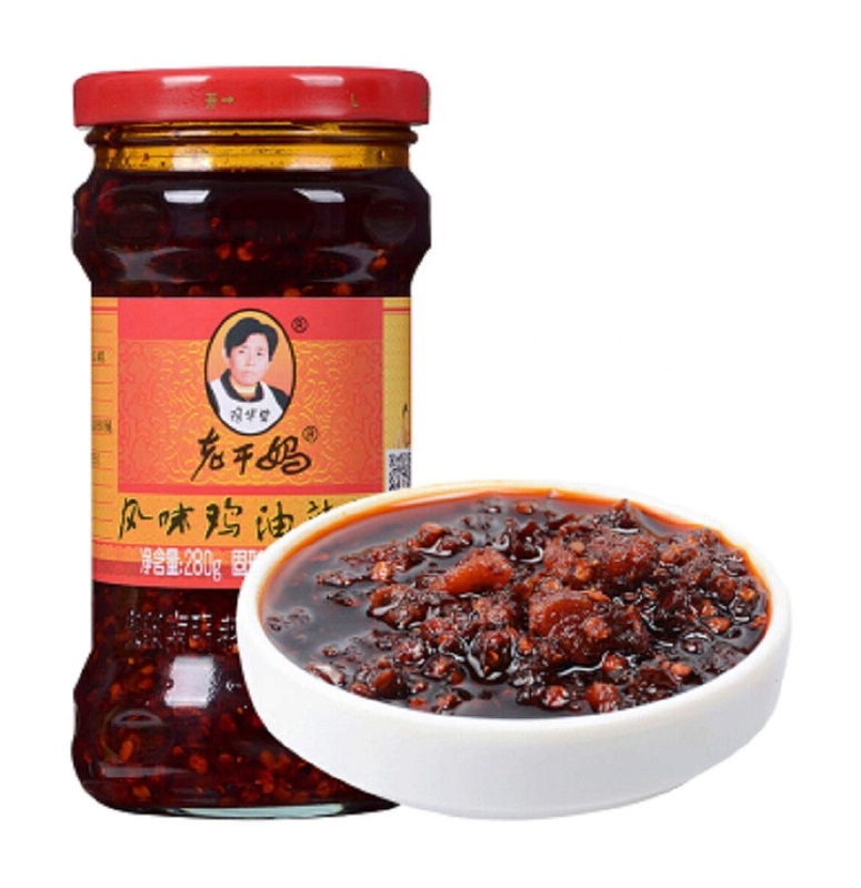 Chilli in olio al gusto di pollo con tofu - Laoganma 280g. - immagine 2